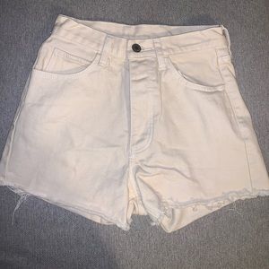 New Brandy Melville cream shorts